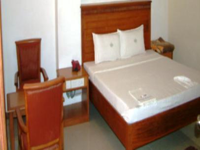 Hotel Chitra Park Tiruchchendūr Habitación foto